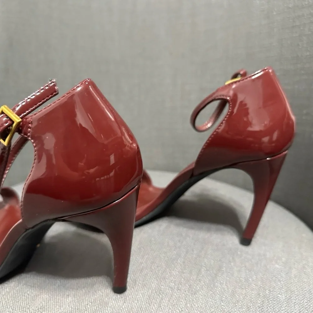 Zara burgundy patent heels sz: 37 (US: 6.5-7)